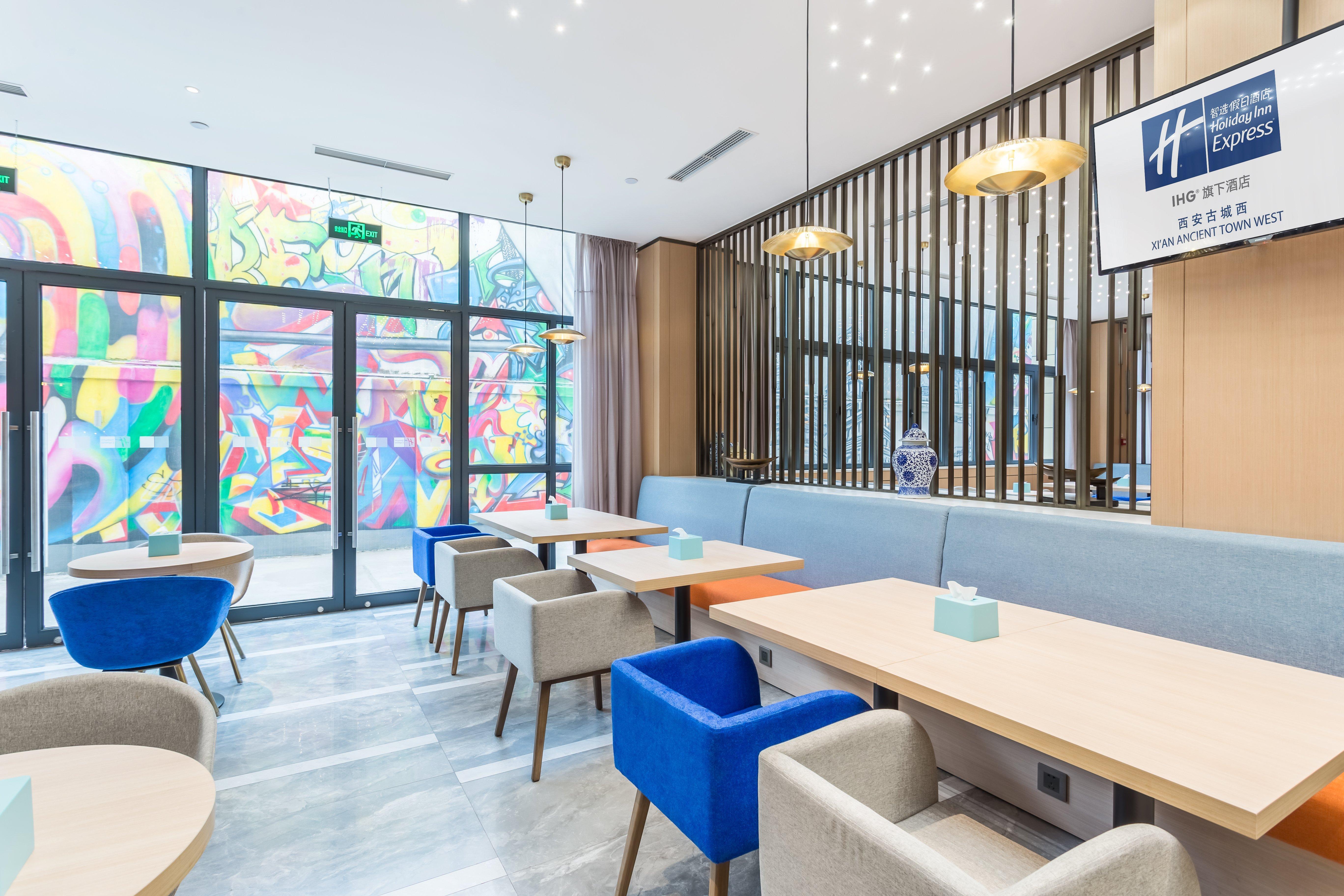 Holiday Inn Express Xi'An Ancient Town West By Ihg Xi'an (Shaanxi) Exterior foto