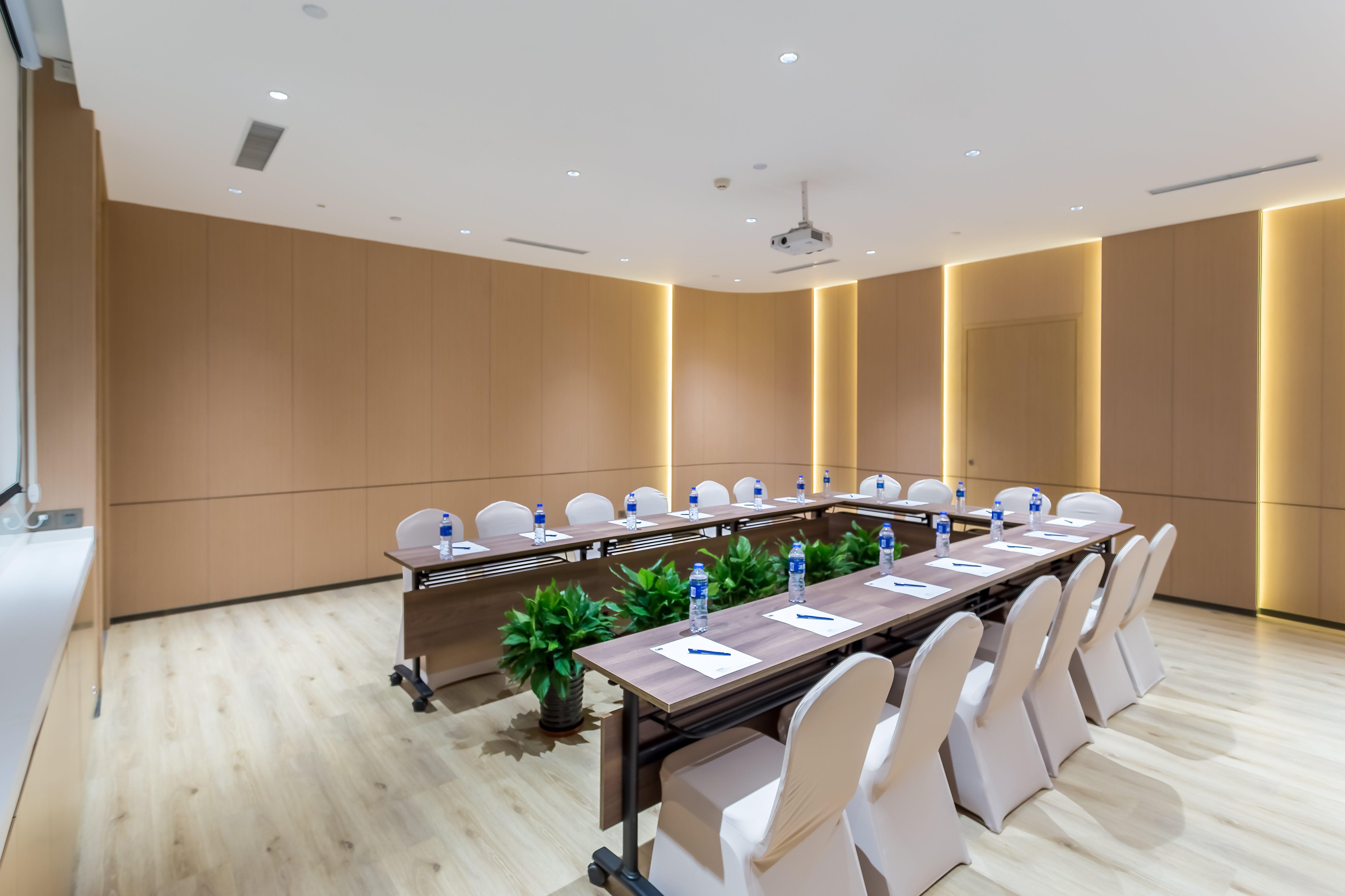 Holiday Inn Express Xi'An Ancient Town West By Ihg Xi'an (Shaanxi) Exterior foto